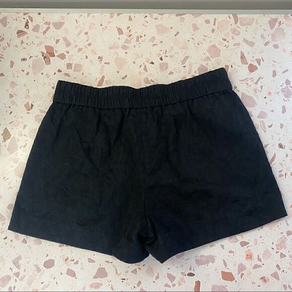 J. CREW Black Jacquard Boardwalk Pull-on 3" shorts - Picture 3 of 8
